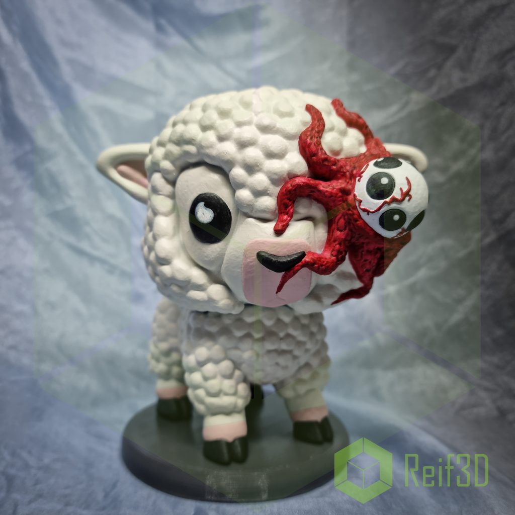 Alien Sheep T. Ocellus Figurine – Predator & Alien Inspired Collectible – Resin Statue – Hand Painted Sci-Fi Horror Decor